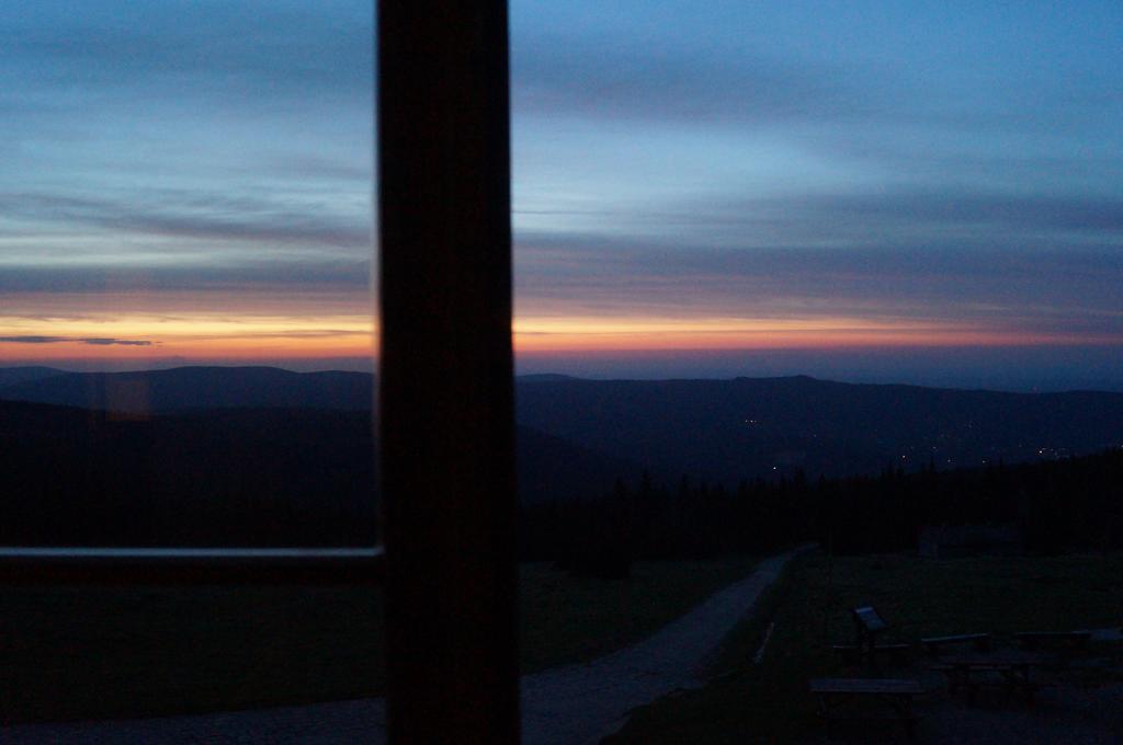 Schronisko Pttk Hala Szrenicka Hostel ชกลาร์สกา ปอเรมบา ห้อง รูปภาพ